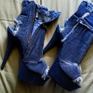 Pleaser Delight-1030 Size 10 Denim